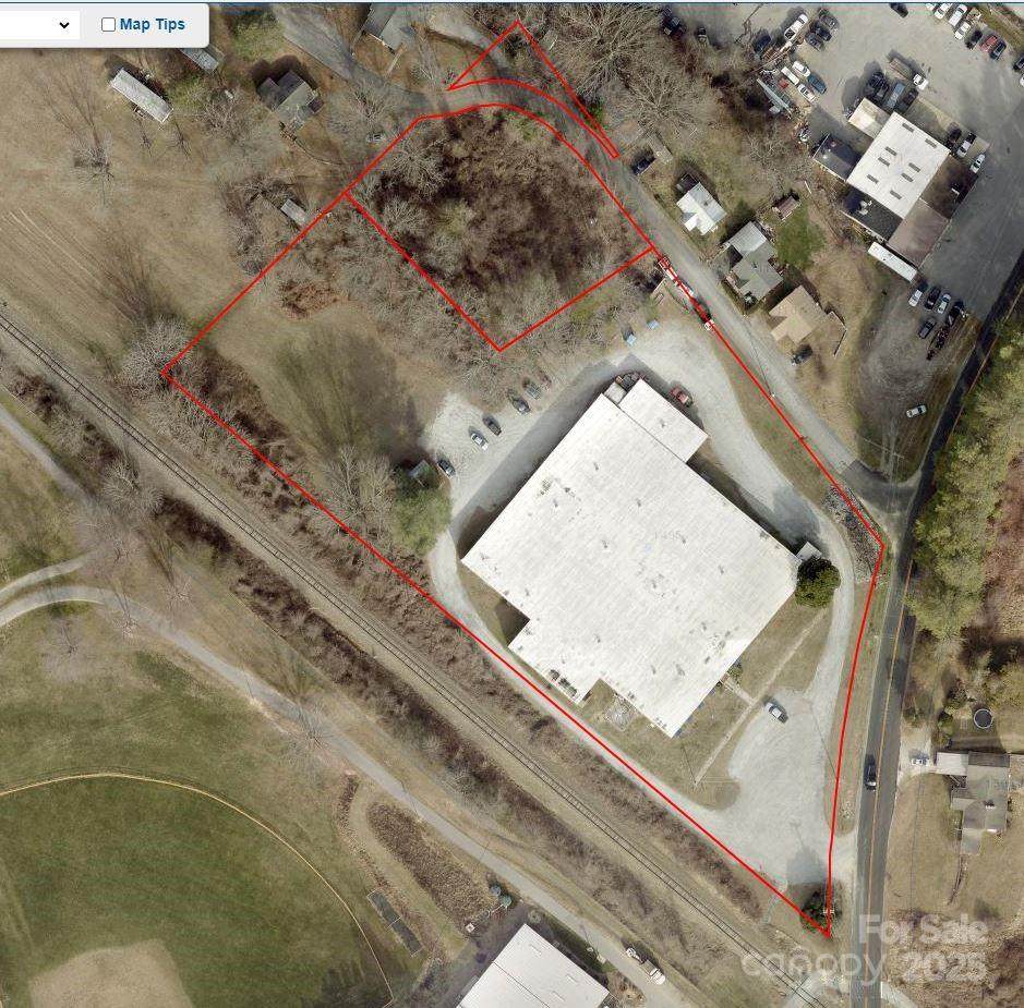 1495 North Main Street - Photo 1