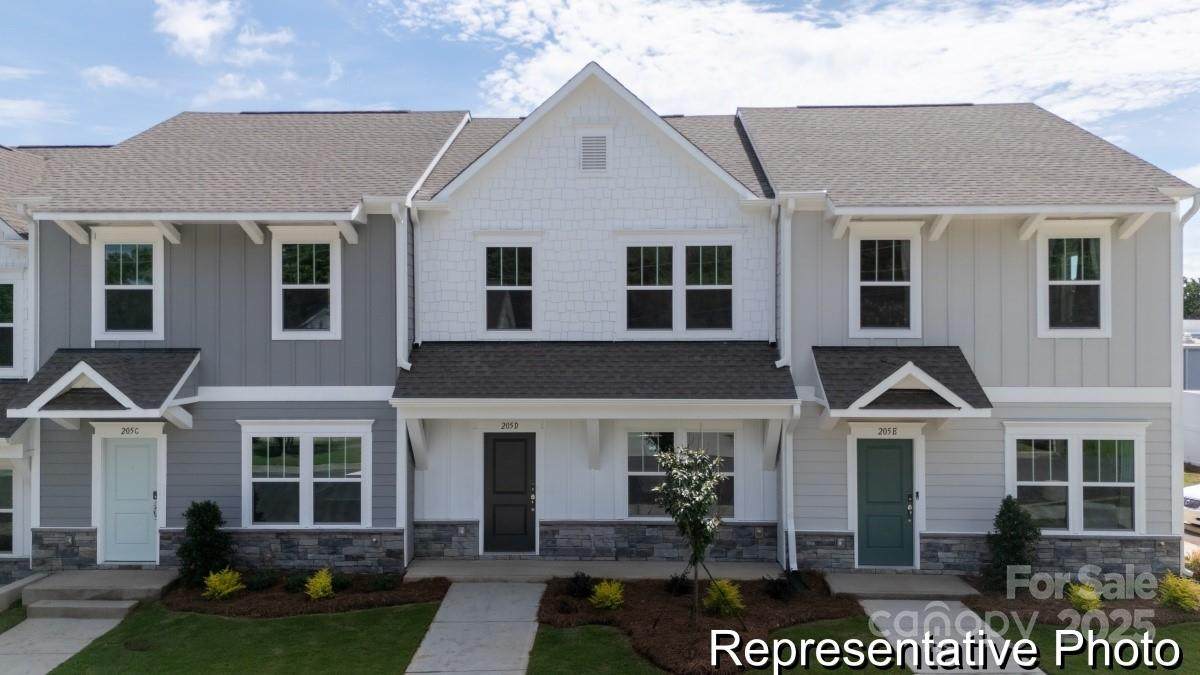 205 Cliffwood Street - Photo 1