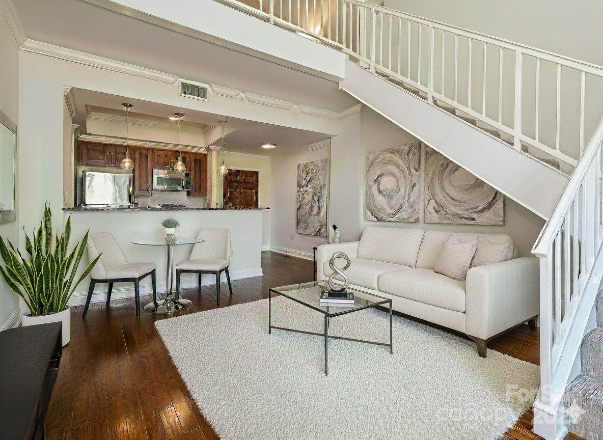 300 5th Street - Photo 1