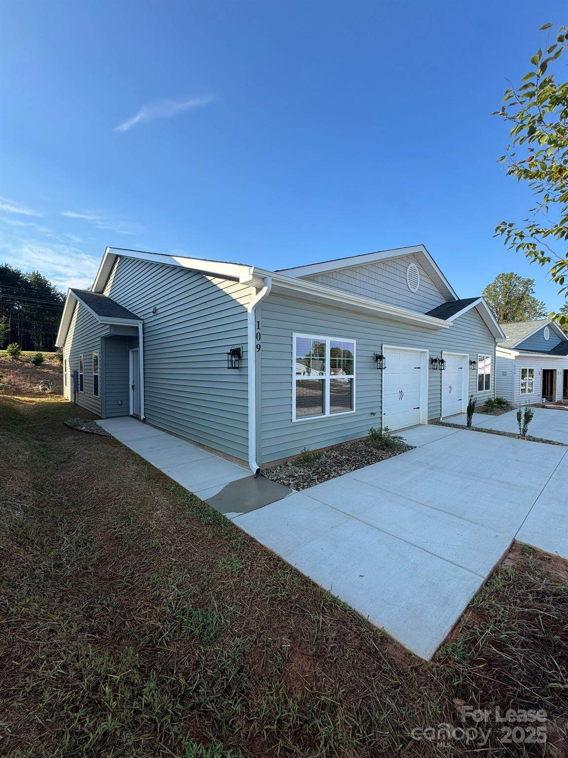 109 Brawley Villas Place - Photo 1