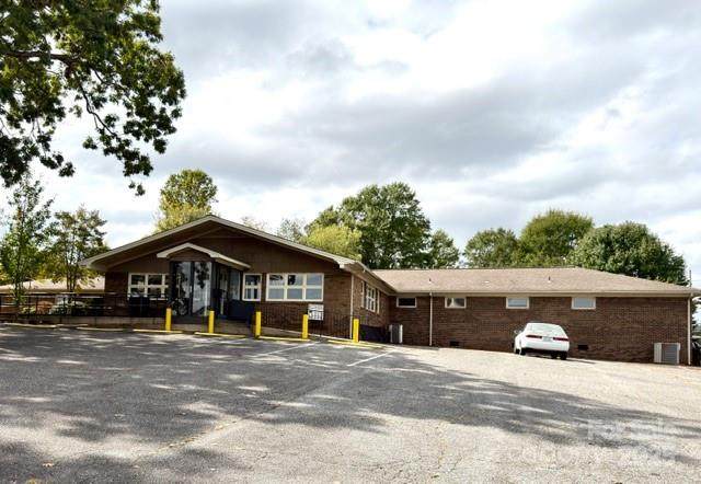 304 South Main Street - Photo 1