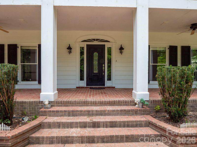9124 and 9126 Providence Road - Photo 1