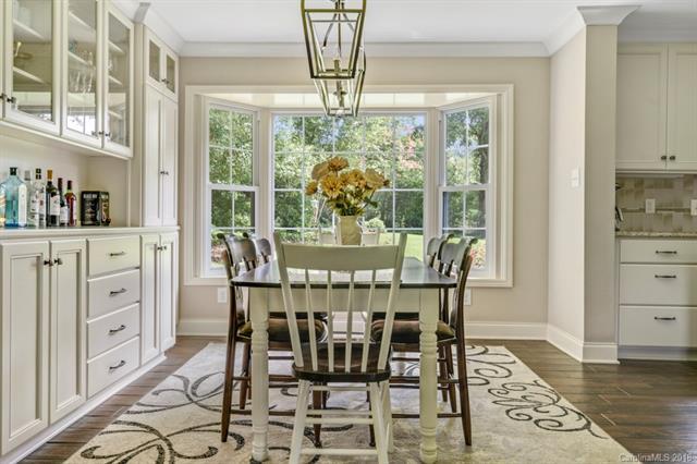614 Nottingham Drive - Photo 1