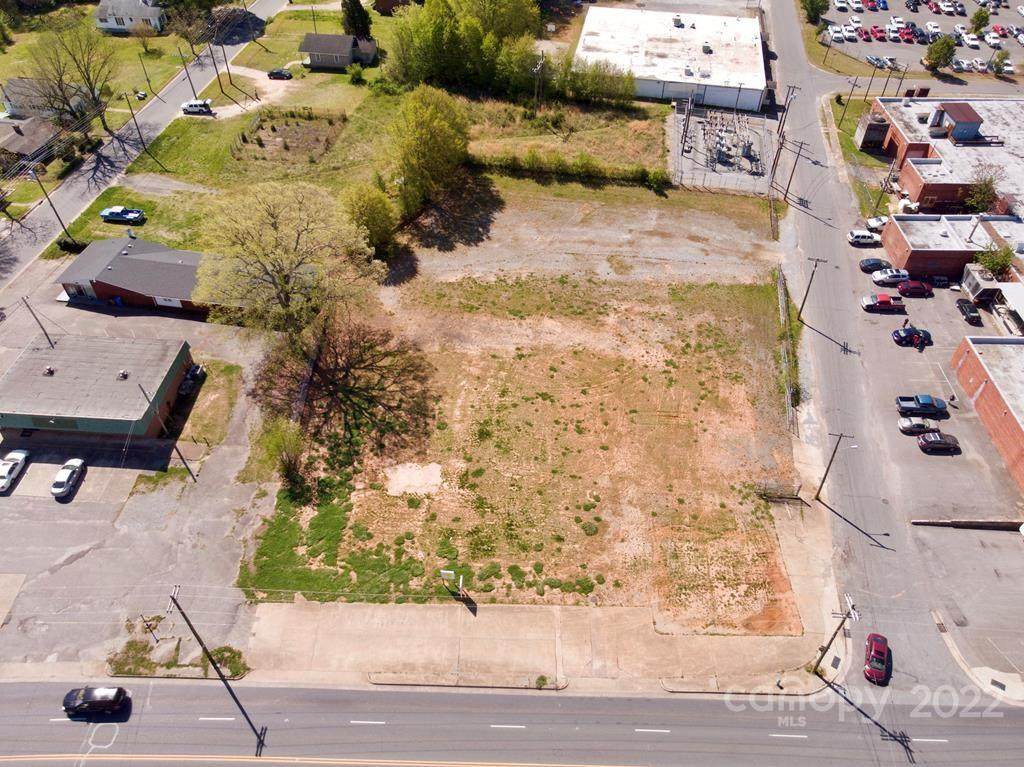 804 Grover Street - Photo 1