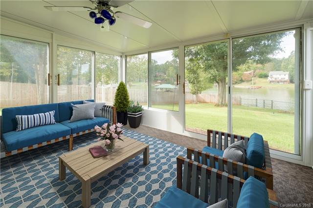 4007 Duffy Drive - Photo 1