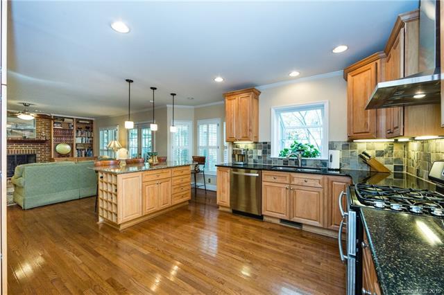 1107 Princeton Avenue - Photo 1