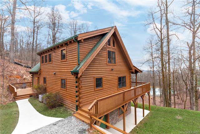 842 Gateway Parkway - Photo 1