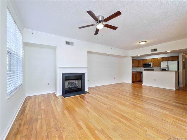 405 7th Street - Photo 1