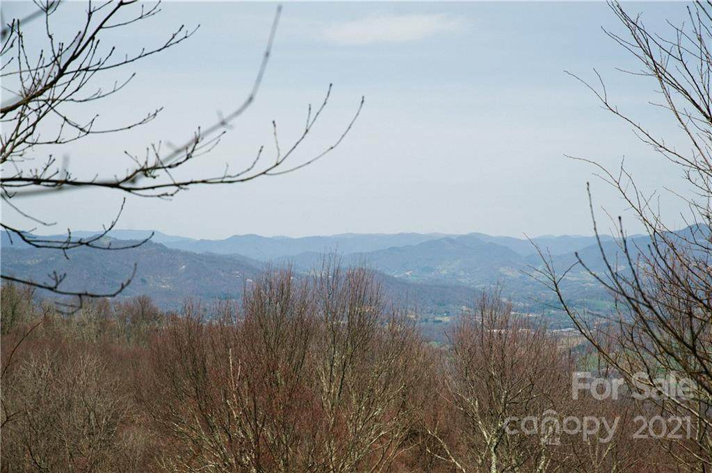 84 Erikas Way - Photo 1