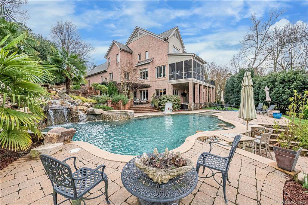 11840 Stephenson Court - Photo 1