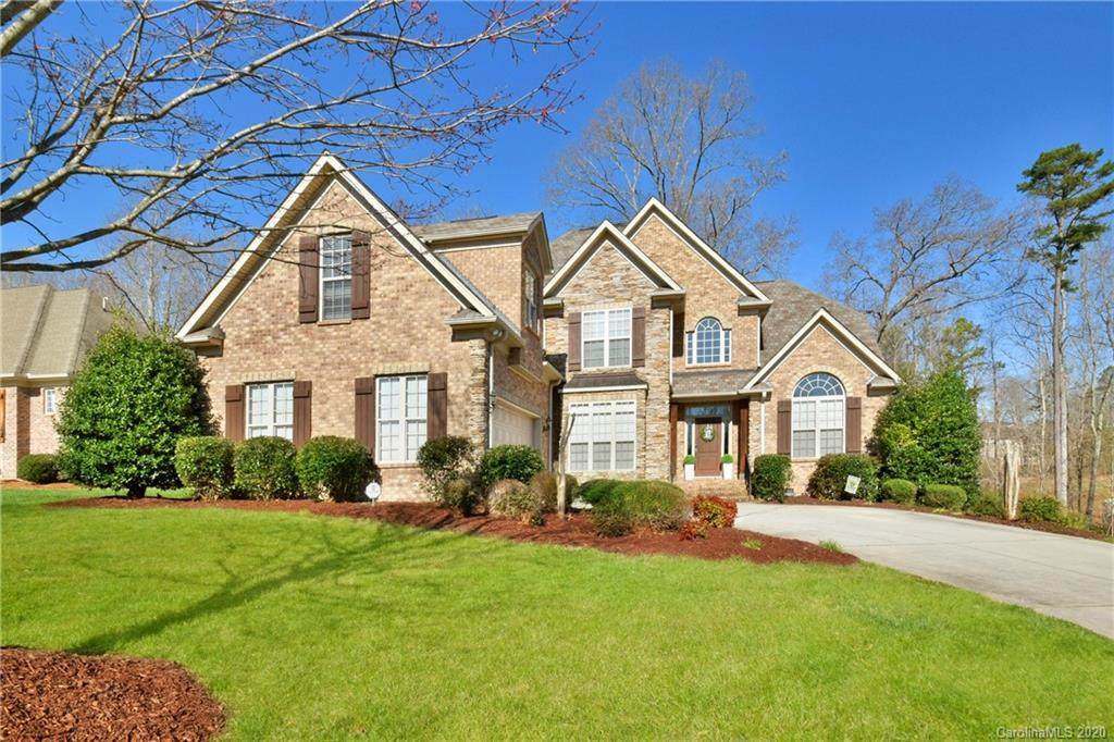 820 Abilene Lane - Photo 1