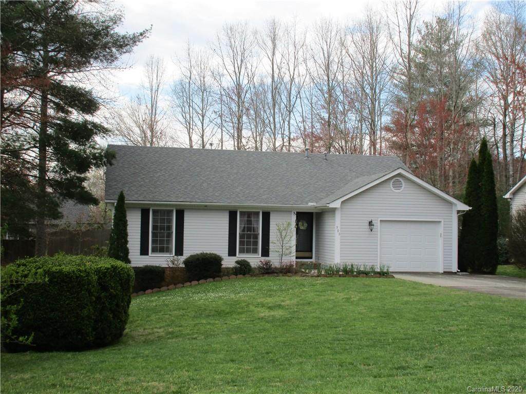 306 Springfield Court - Photo 1