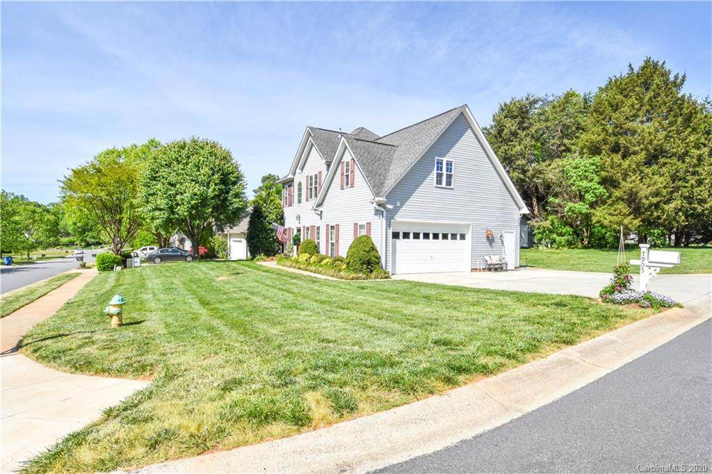 7905 Sedgebrook Drive - Photo 1 7905 Sedgebrook Drive - Photo 1