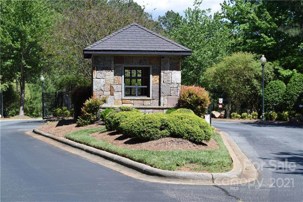 5497 Bridgewater Drive - Photo 1
