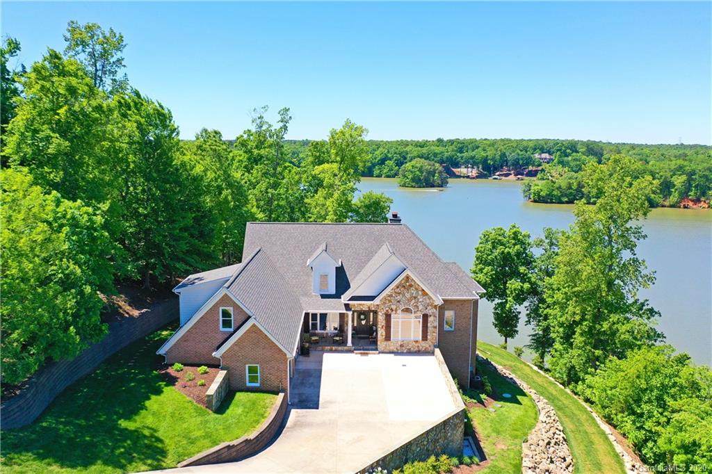 128 Harborcliff Drive - Photo 1