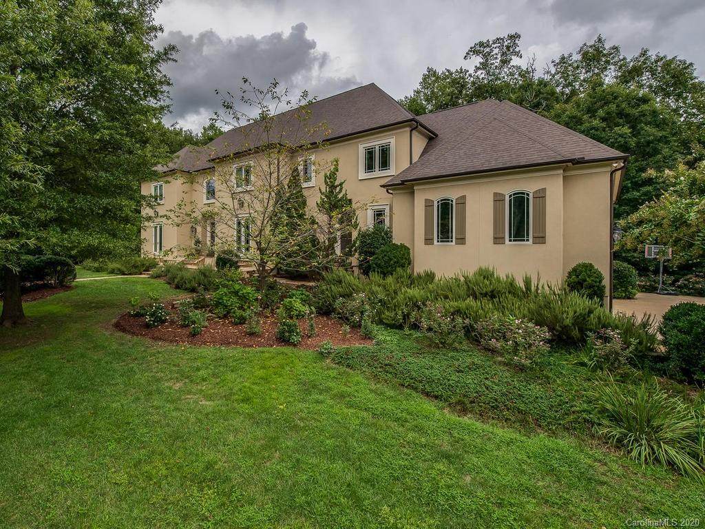 1205 Shinnecock Lane - Photo 1