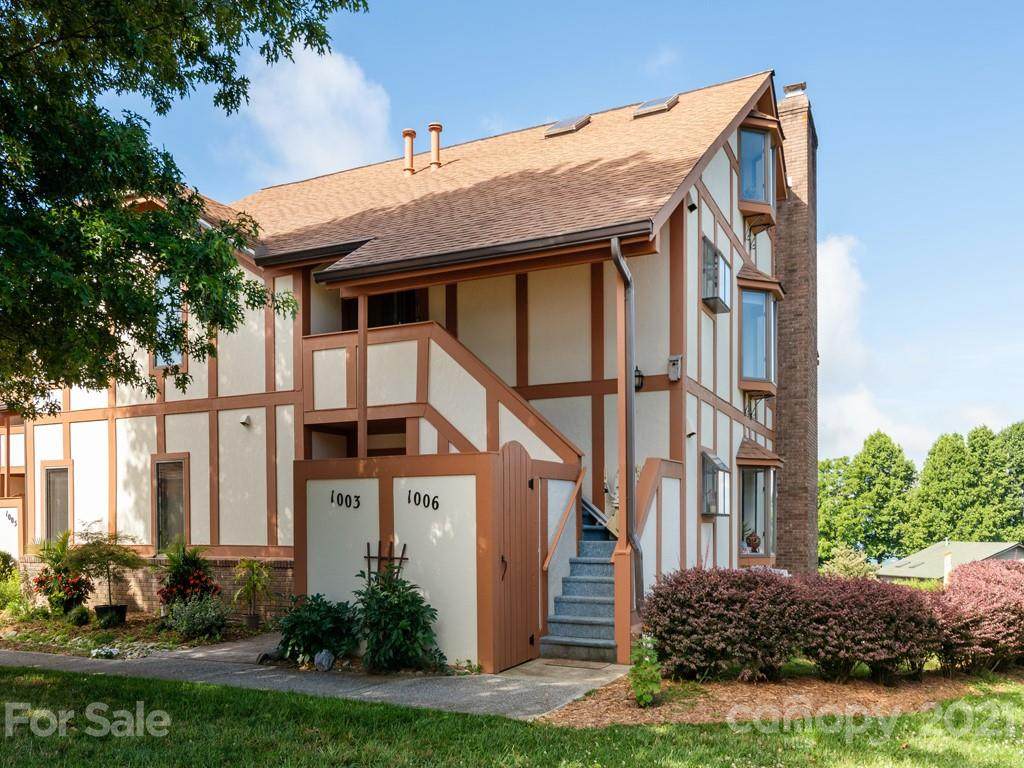 1006 Fleetwood Plaza - Photo 1