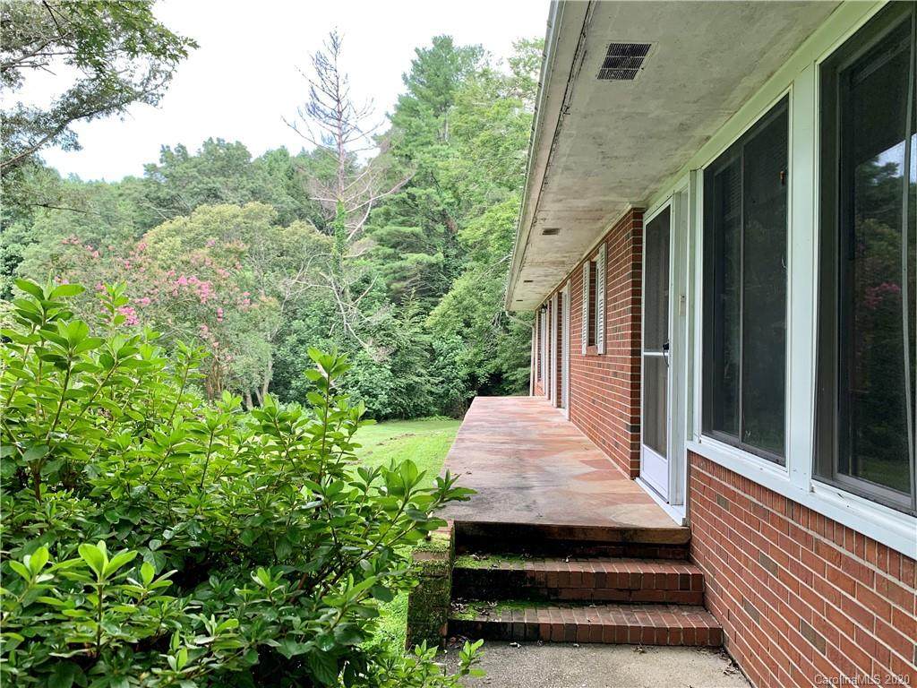 79 Rustling Woods Drive - Photo 1