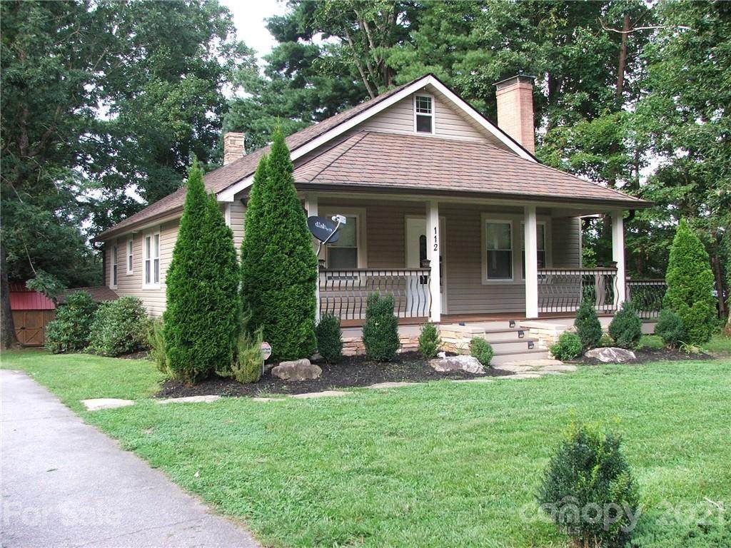112 Halsbury Avenue - Photo 1