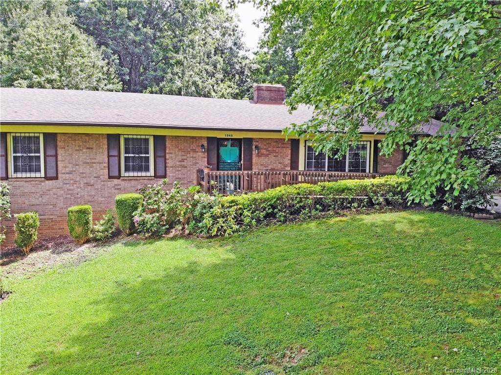 1045 24th Street - Photo 1