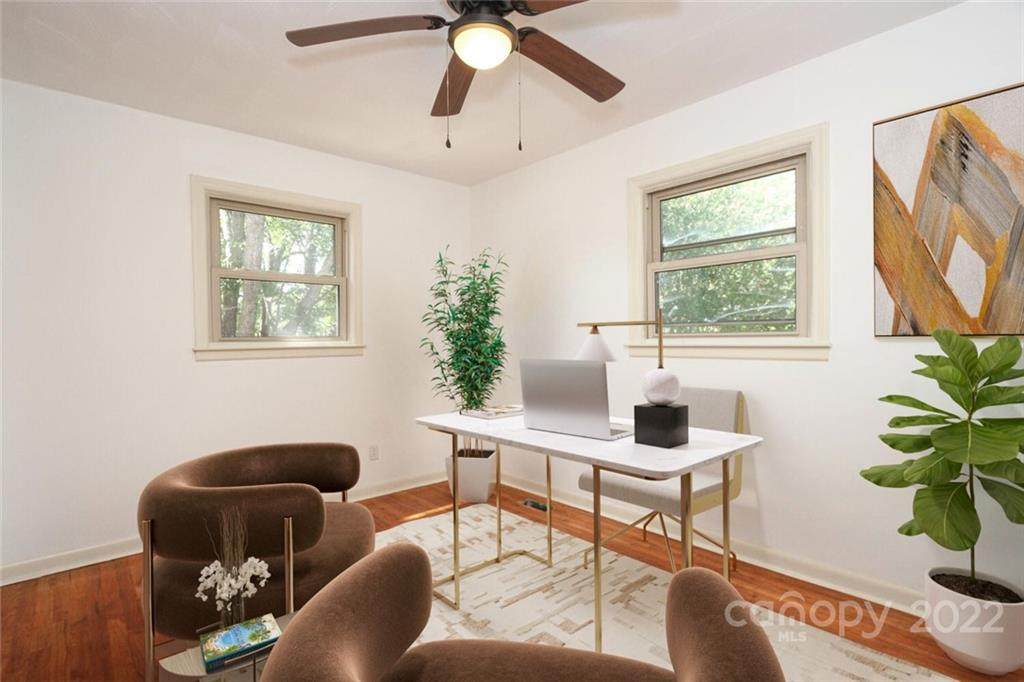 304 King Street - Photo 1