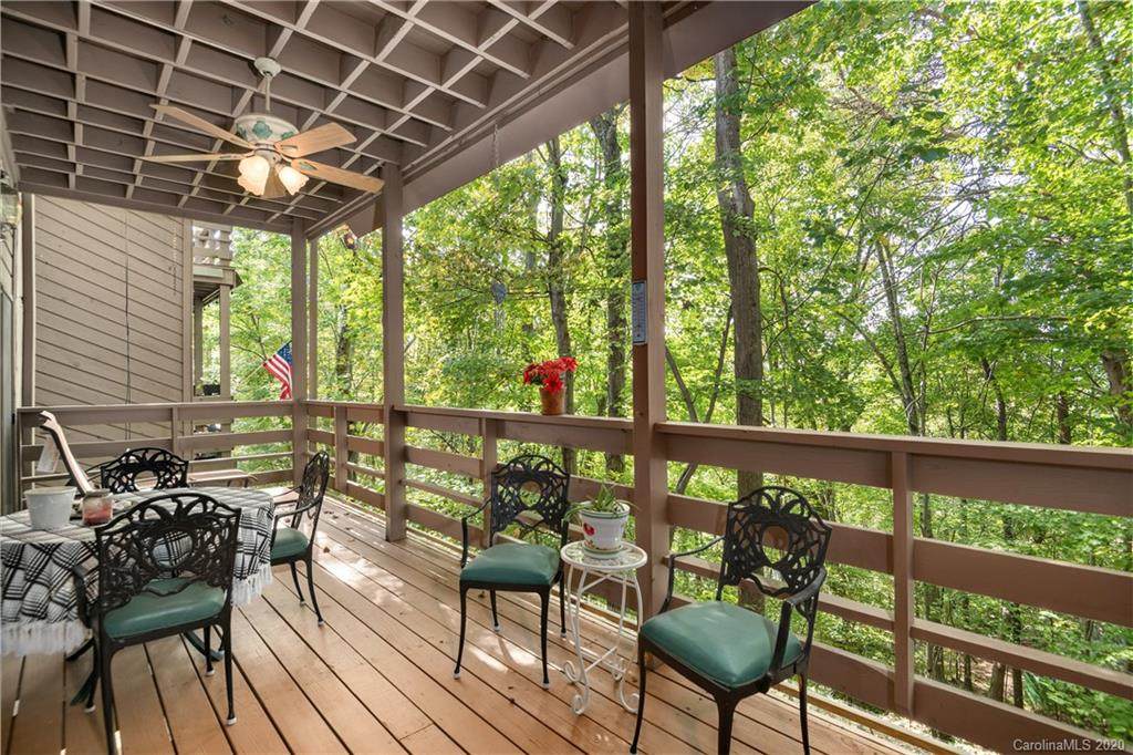 305 Piney Mountain Drive - Photo 1