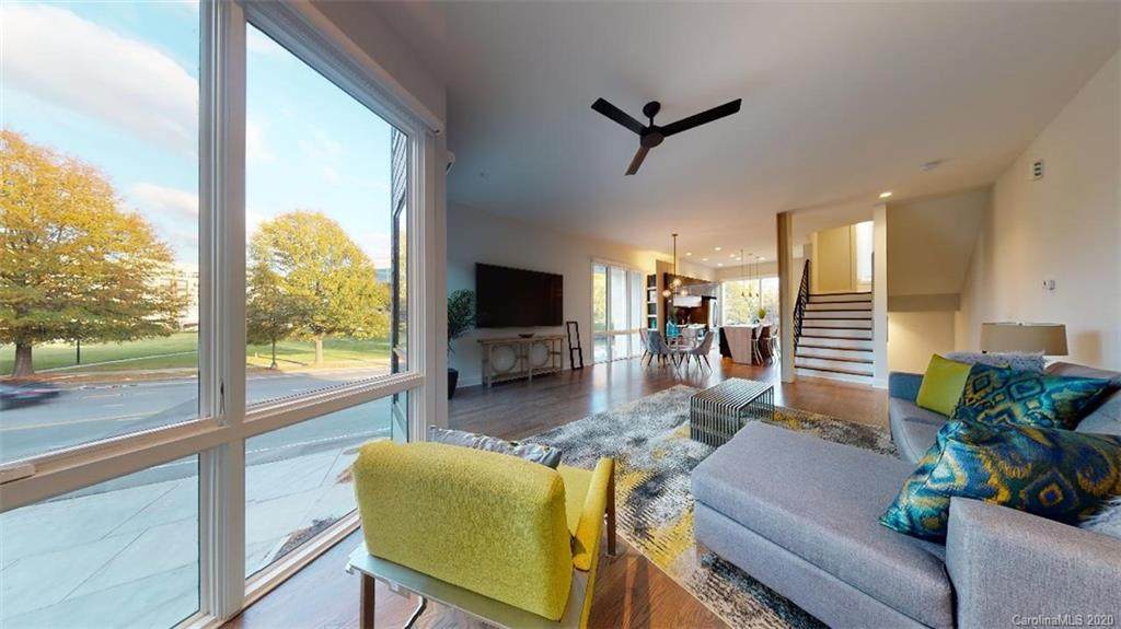 1062 Kenilworth Avenue - Photo 1