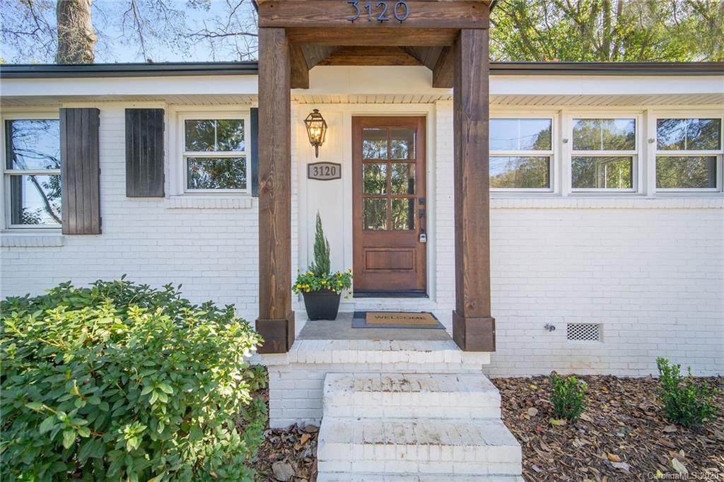 3120 Parkway Avenue - Photo 1