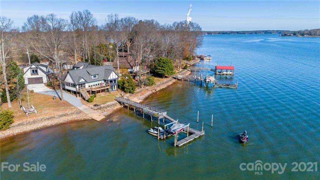 8728 Harbor Circle - Photo 1