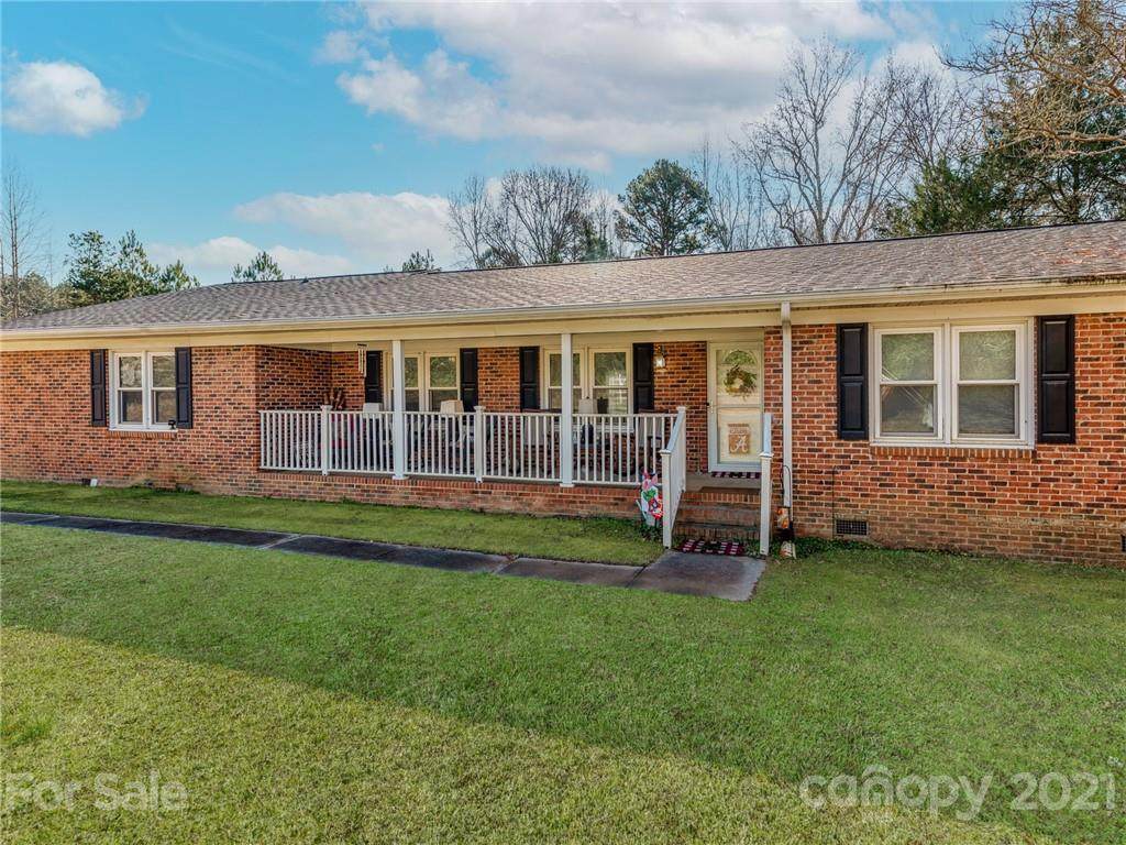 16101 Youngblood Road - Photo 1