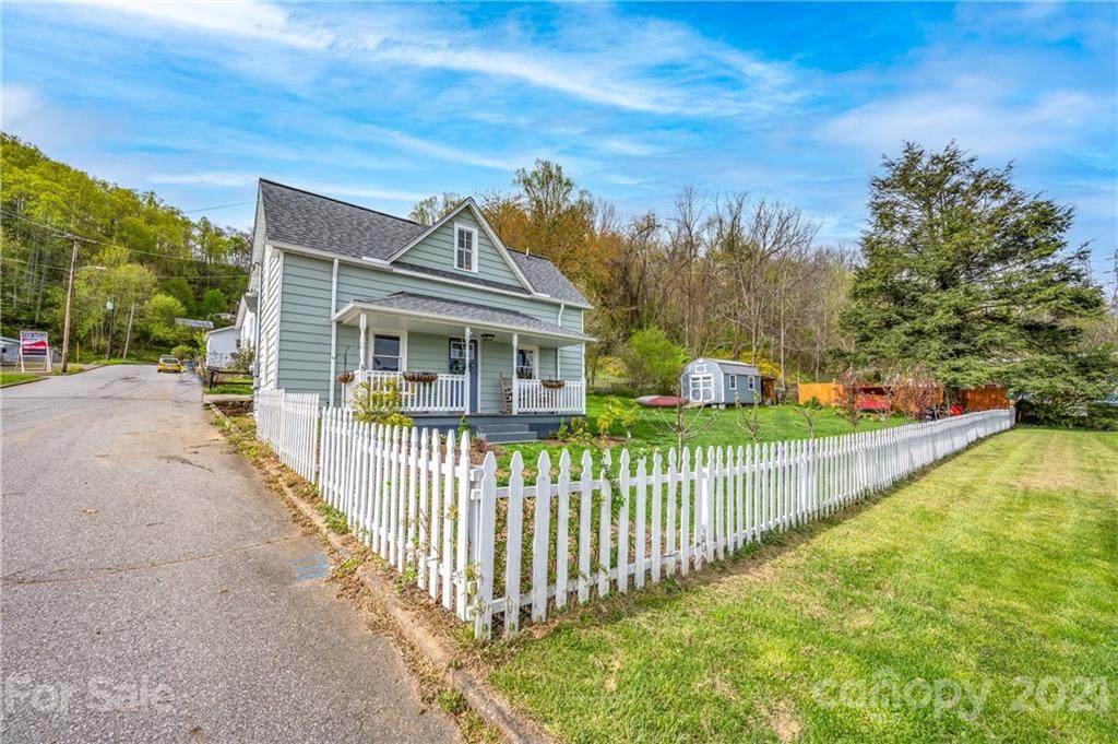 8 Watts Street - Photo 1