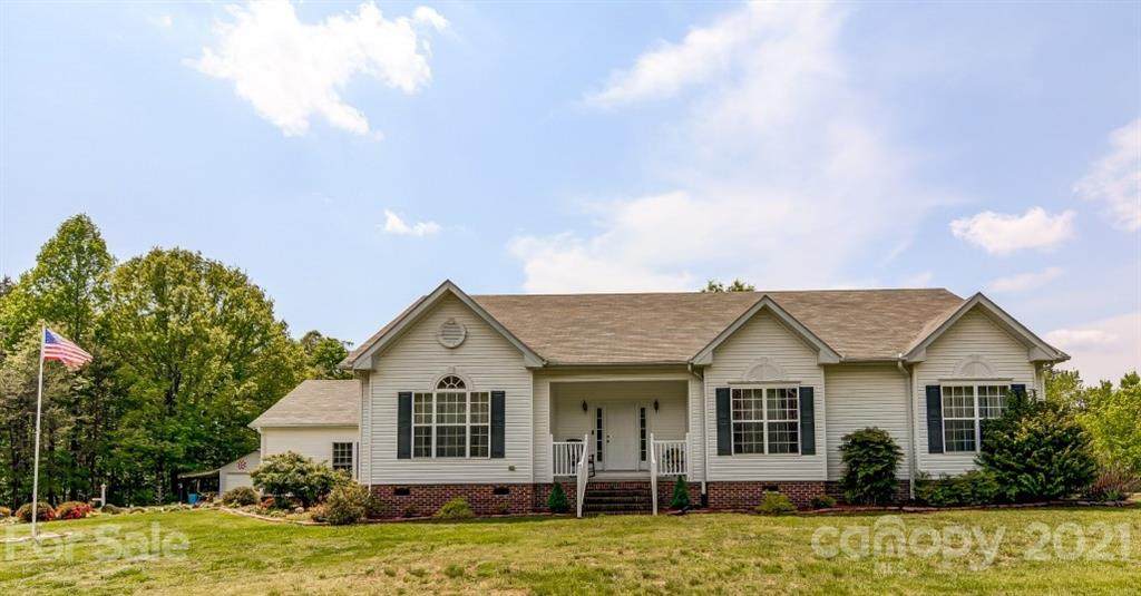 150 Bigham Lane - Photo 1