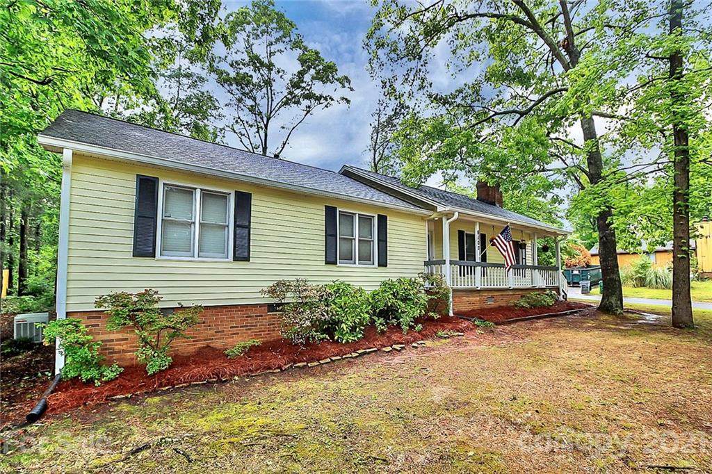 8100 Barncliff Road - Photo 1