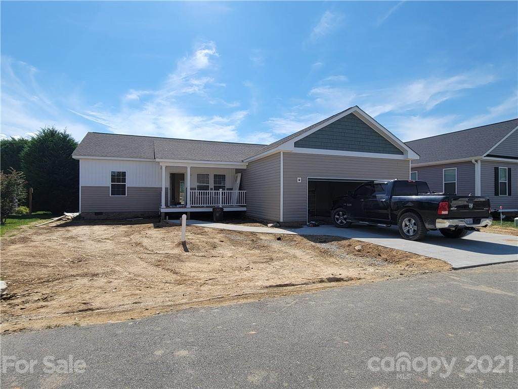 258 Beechnut Drive - Photo 1