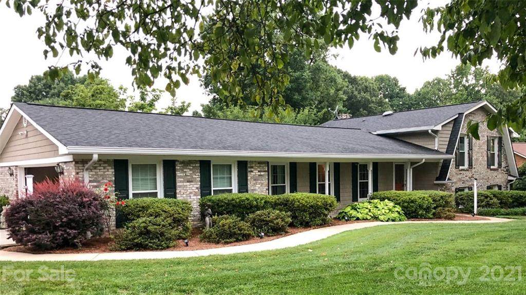 901 Carolyn Street - Photo 1