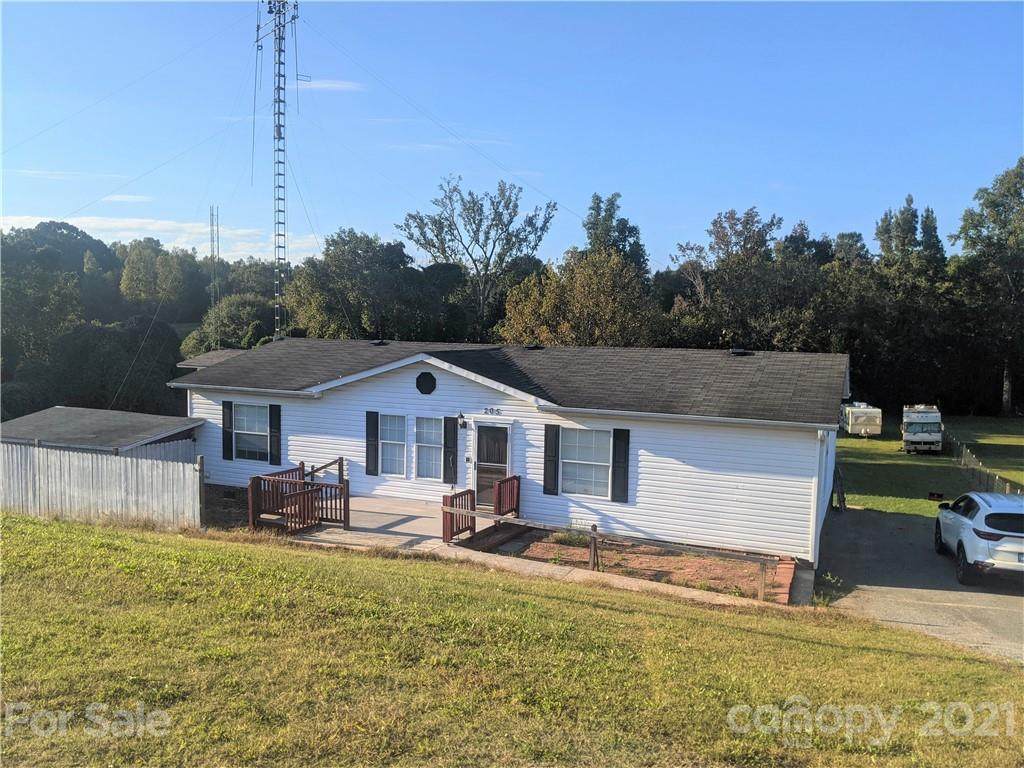 205 John E Randall Road - Photo 1