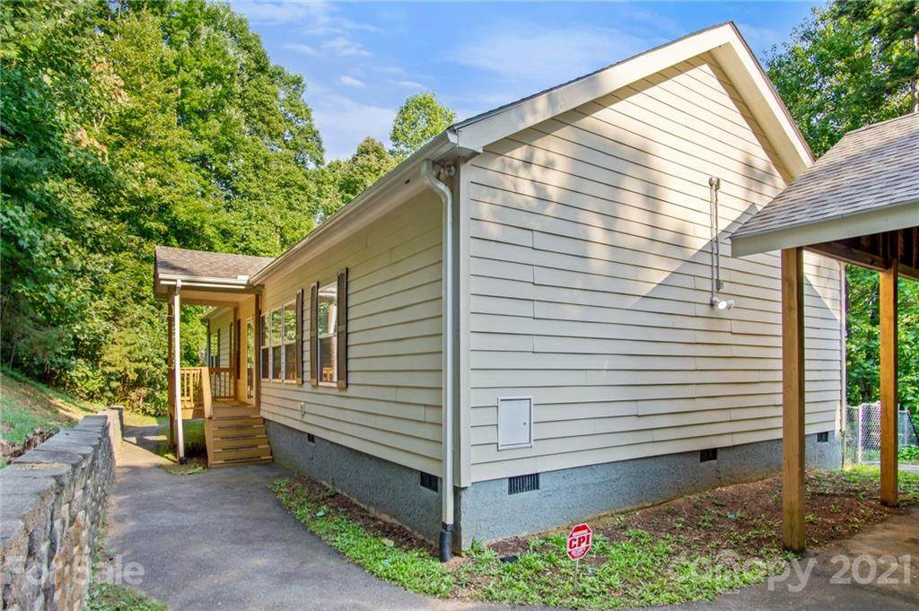 112 Hidden Meadow Drive - Photo 1