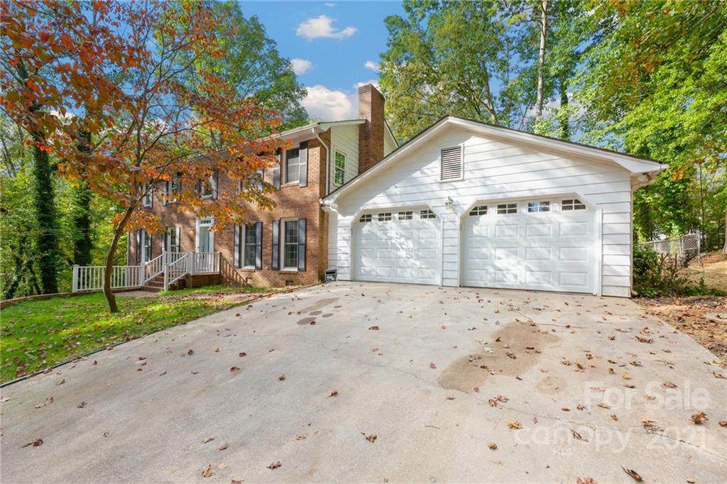 705 Brunson Drive - Photo 1