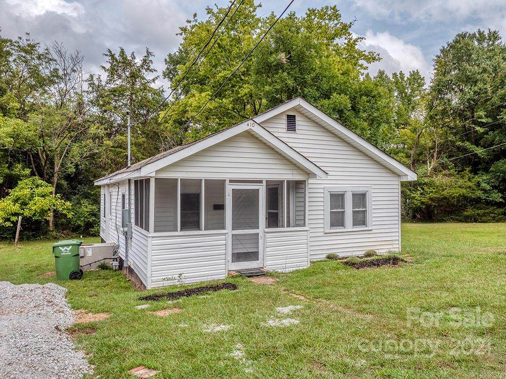 410 Ruth Street - Photo 1