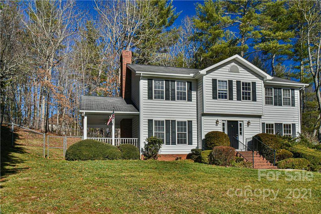 13 Hampton Lane - Photo 1