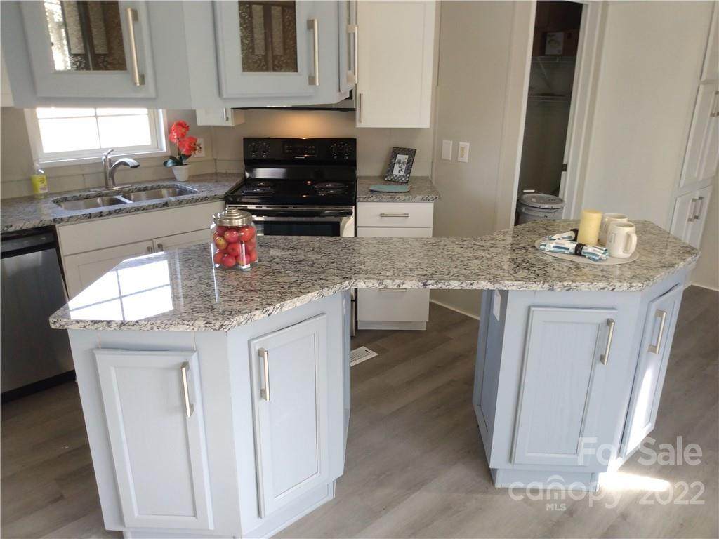 1155 Safeway Drive - Photo 1