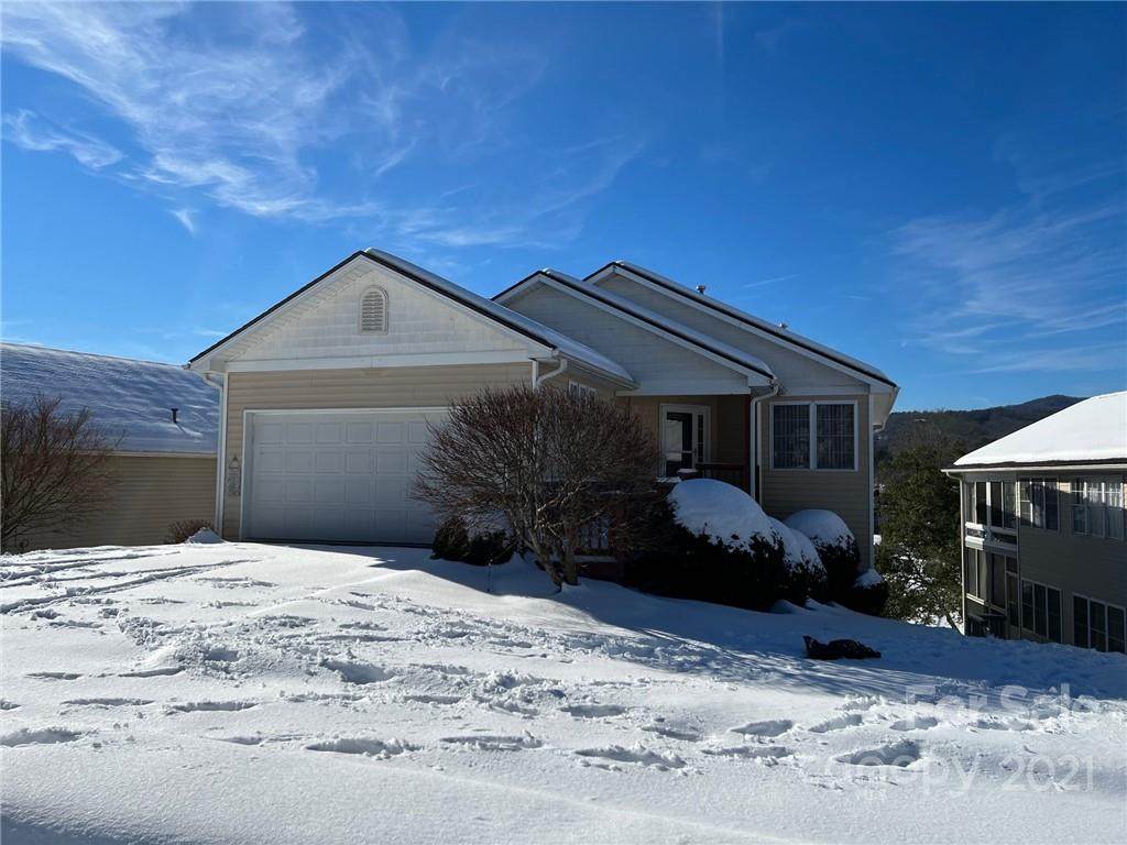 55 Danbury Lane - Photo 1
