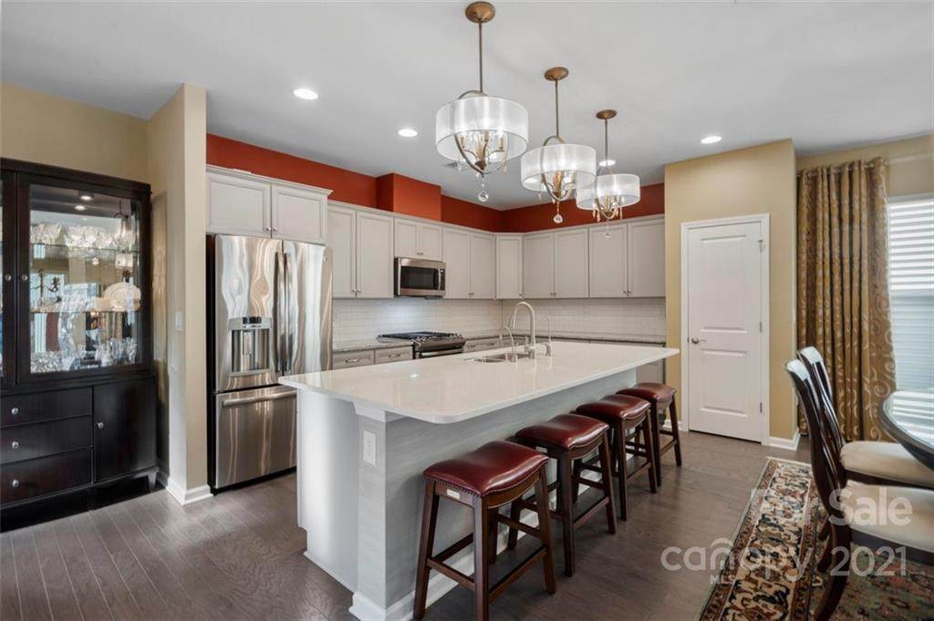 4755 Looking Glass Trail - Photo 1