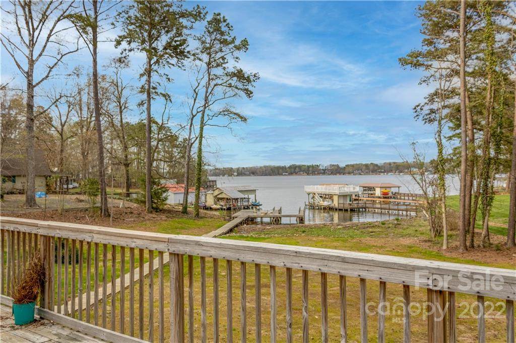 10913 Willow Oak Road - Photo 1