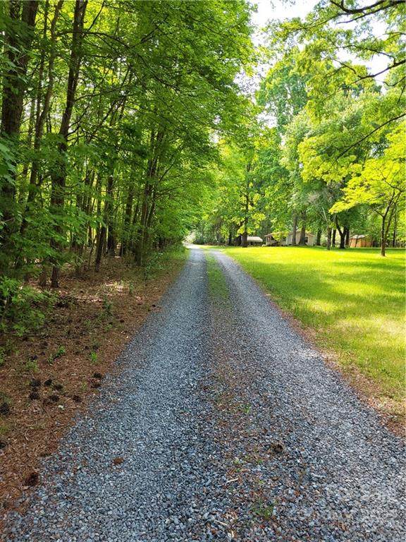 3007 Well Road - Photo 1