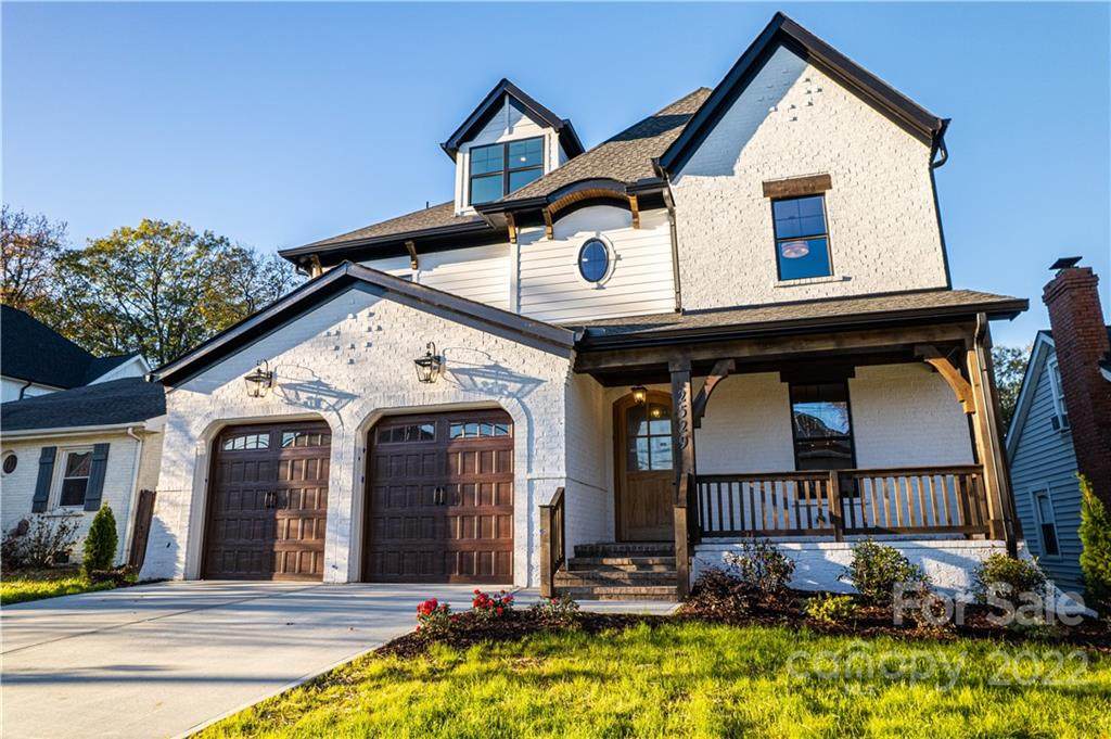 2529 Fort Street - Photo 1