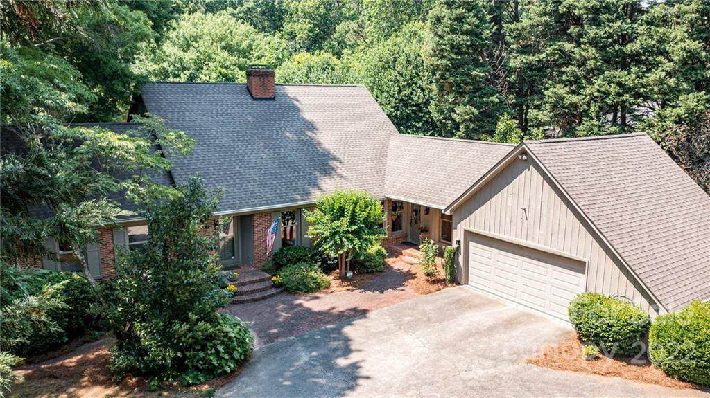 221 Charing Cross Drive - Photo 1