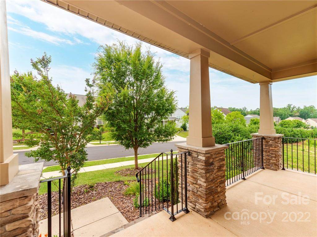 15416 Oleander Drive - Photo 1