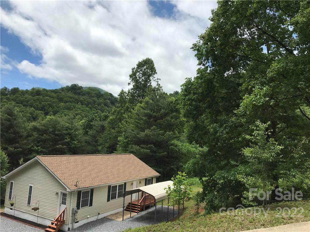 6 Pilgrim Lane - Photo 1