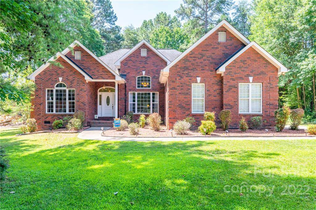 2518 Wellesbourne Lane - Photo 1